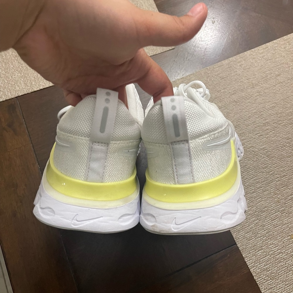 Nike React - image 4